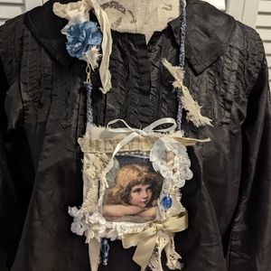 Shabby Chic Necklace/Jabot Pouch